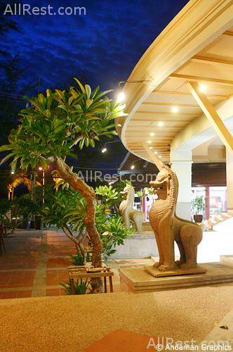 Baan Laimai Beach Resort 11